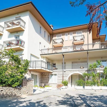 Residenza Panorama Aparthotel Costermano Exterior photo