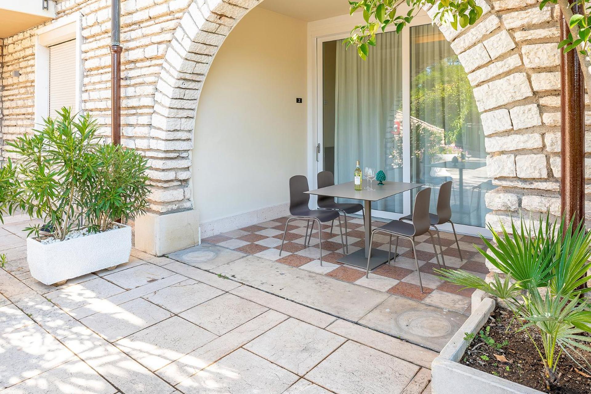 Residenza Panorama Aparthotel Costermano Exterior photo